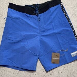 Patagonia Men’s Size 34 - 19” Wavefarer Boardshorts